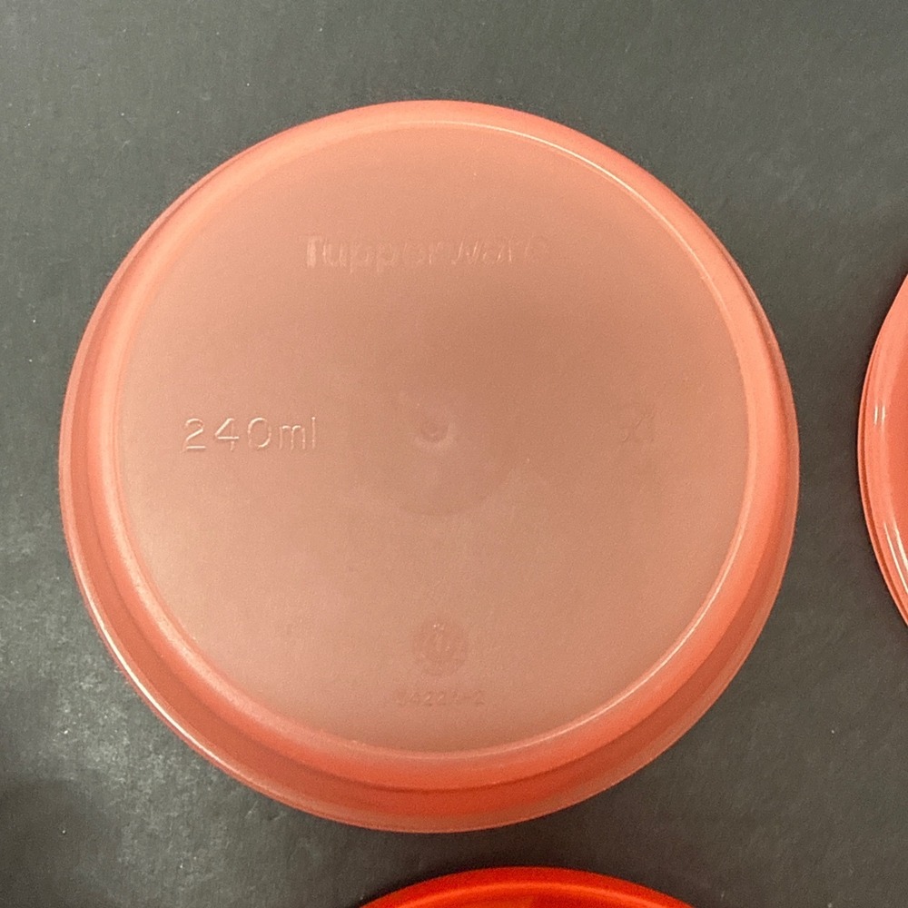 Tupperware 240ml Small Orange Snack Cups with Lids Set of 2 5422A-2 - Picture 3 of 6